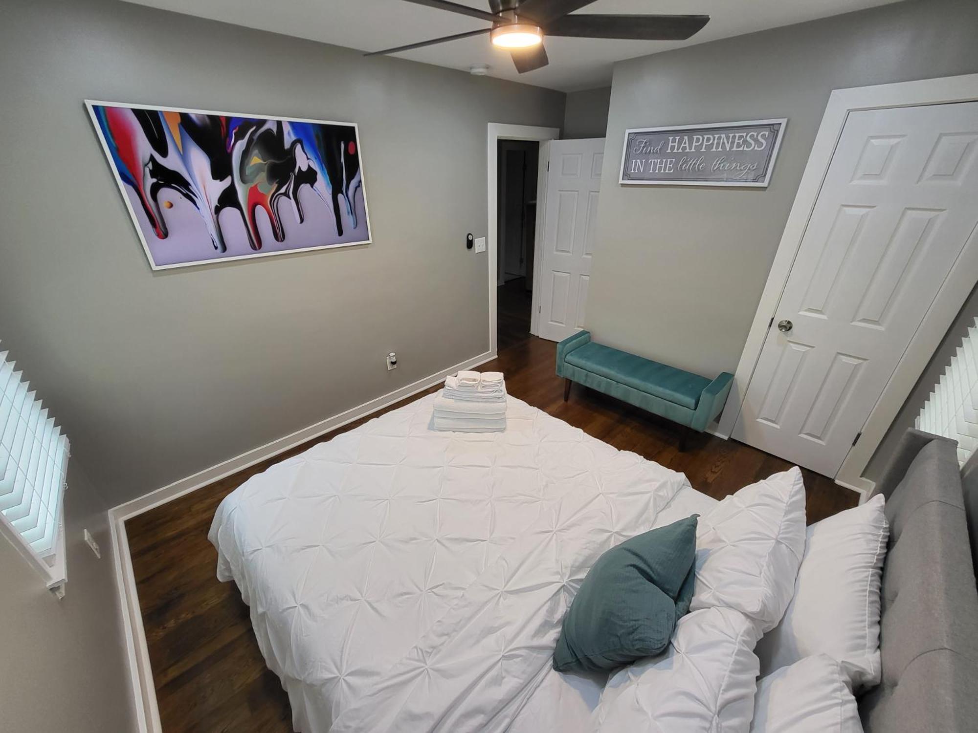Rare Find! Private Heated Pool & Spa - Entire Home Near Atl City Center アトランタ エクステリア 写真